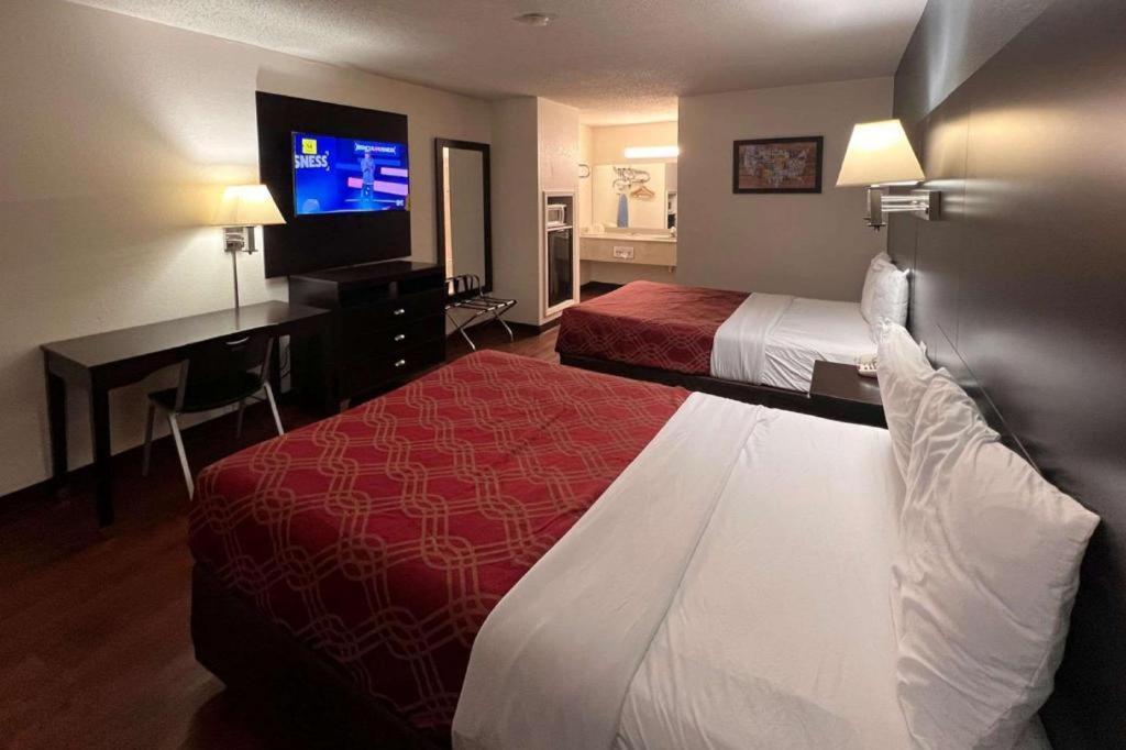 Econo Lodge Inn & Suites I-20, Exit 73 Tuscaloosa Dış mekan fotoğraf
