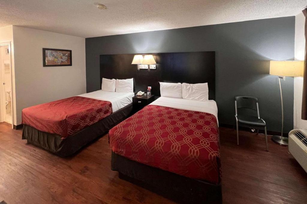Econo Lodge Inn & Suites I-20, Exit 73 Tuscaloosa Dış mekan fotoğraf