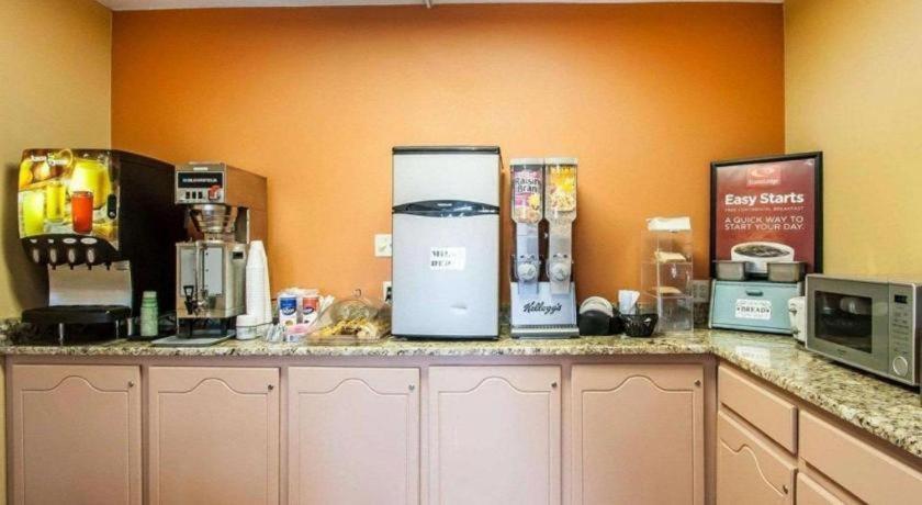 Econo Lodge Inn & Suites I-20, Exit 73 Tuscaloosa Dış mekan fotoğraf